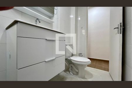 Apartamento para alugar com 70m², 3 quartos e 1 vaga Apartamento para alugar com 70m², 3 quartos e 1 vagaBanheiro