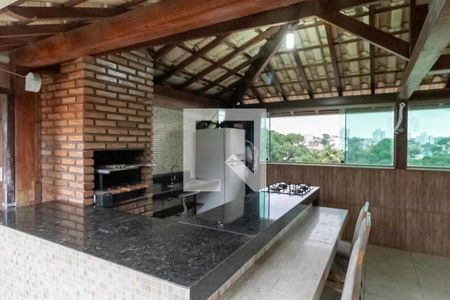 Apartamento à venda com 166m², 3 quartos e 2 vagasCobertura