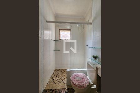 Banheiro  de apartamento para alugar com 2 quartos, 58m² em Ferrazópolis, São Bernardo do Campo