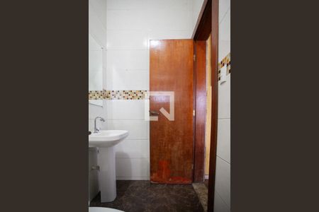 Casa para alugar com 750m², 6 quartos e 8 vagasEspaço Gourmet - Banheiro