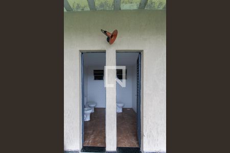 Casa para alugar com 750m², 6 quartos e 8 vagasQuadra - Banheiros