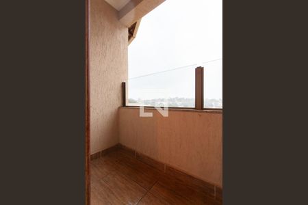 Casa para alugar com 750m², 6 quartos e 8 vagasQuarto 2 - Varanda