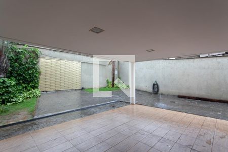 Casa para alugar com 750m², 6 quartos e 8 vagasGaragem