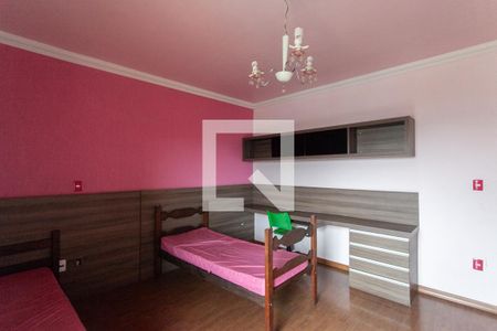 Casa para alugar com 750m², 6 quartos e 8 vagasQuarto 2