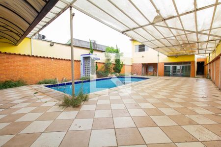 Casa para alugar com 500m², 4 quartos e 10 vagasPiscina