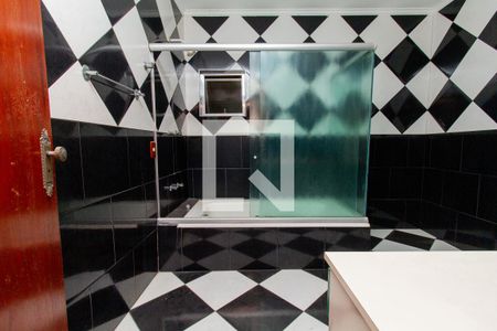 Casa para alugar com 500m², 4 quartos e 10 vagasBanheiro do quarto 4