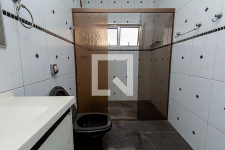 Casa para alugar com 500m², 4 quartos e 10 vagasBanheiro do quarto 3