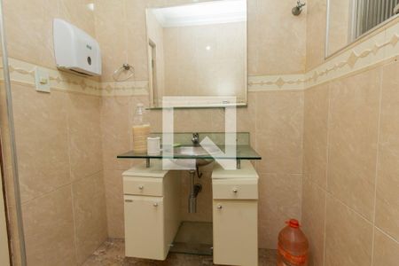 Casa para alugar com 500m², 4 quartos e 10 vagasBanheiro 5