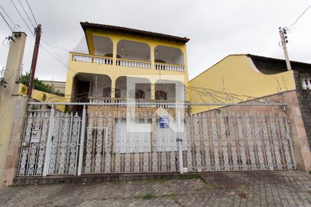 Casa para alugar com 500m², 4 quartos e 10 vagasFachada