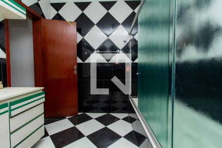 Casa para alugar com 500m², 4 quartos e 10 vagasBanheiro do quarto 4