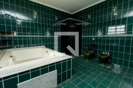 Casa para alugar com 500m², 4 quartos e 10 vagasBanheiro do quarto 1