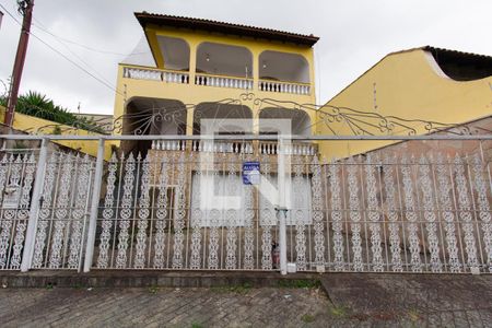 Casa para alugar com 500m², 4 quartos e 10 vagasFachada