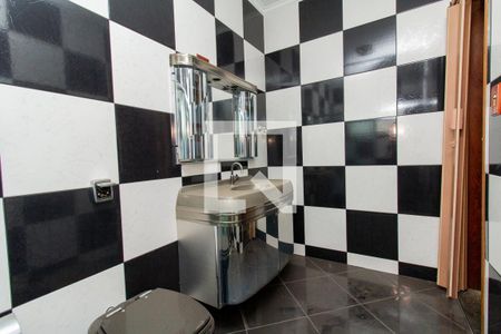 Casa para alugar com 500m², 4 quartos e 10 vagasBanheiro do quarto 2