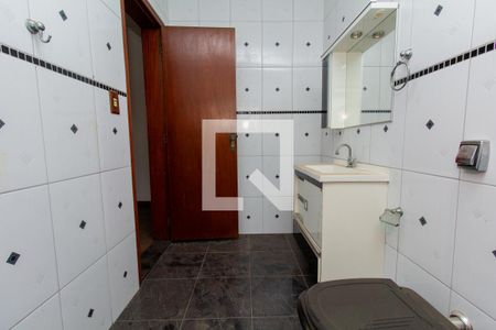 Casa para alugar com 500m², 4 quartos e 10 vagasBanheiro do quarto 3