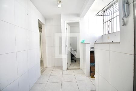 Apartamento para alugar com 80m², 3 quartos e 1 vaga Apartamento para alugar com 80m², 3 quartos e 1 vagaCozinha e Área de Serviço