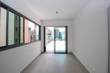 Apartamento à venda com 167m², 3 quartos e 2 vagasCobertura - Sala