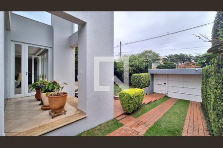 Apartamento à venda com 750m², 4 quartos e 10 vagas Apartamento à venda com 750m², 4 quartos e 10 vagasQuintal