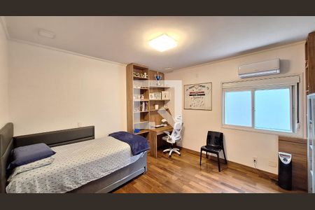 Apartamento à venda com 750m², 4 quartos e 10 vagas Apartamento à venda com 750m², 4 quartos e 10 vagasQuarto