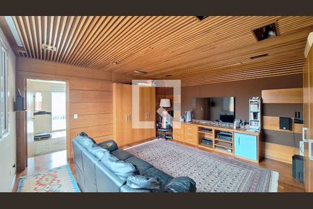 Apartamento à venda com 750m², 4 quartos e 10 vagas Apartamento à venda com 750m², 4 quartos e 10 vagasSala Cinema