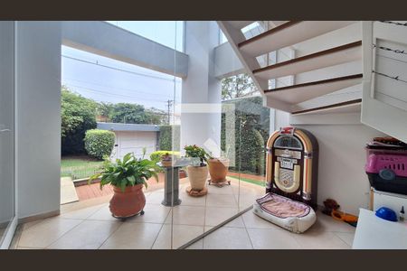 Apartamento à venda com 750m², 4 quartos e 10 vagas Apartamento à venda com 750m², 4 quartos e 10 vagasDetalhe