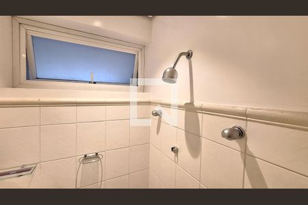 Apartamento à venda com 750m², 4 quartos e 10 vagas Apartamento à venda com 750m², 4 quartos e 10 vagasDetalhe do Banheiro Social