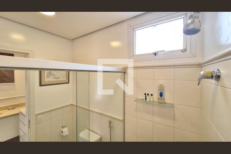 Apartamento à venda com 750m², 4 quartos e 10 vagas Apartamento à venda com 750m², 4 quartos e 10 vagasBanheiro da Suíte 3