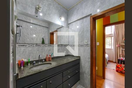 Apartamento para alugar com 65m², 2 quartos e sem vaga Apartamento para alugar com 65m², 2 quartos e sem vagaBanheiro Corredor