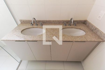 Apartamento para alugar com 130m², 3 quartos e 2 vagasBanheiro da Suíte 1