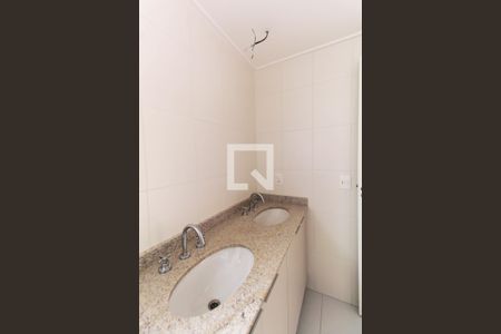 Apartamento para alugar com 130m², 3 quartos e 2 vagasBanheiro da Suíte 1