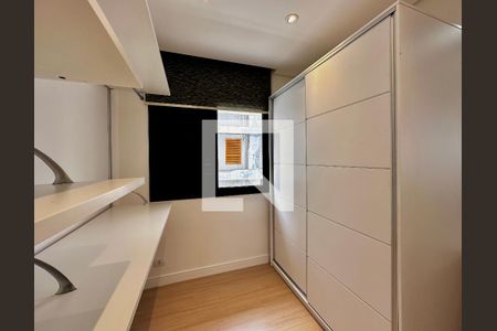 Apartamento para alugar com 62m², 1 quarto e 1 vaga Apartamento para alugar com 62m², 1 quarto e 1 vagaCloset Suíte