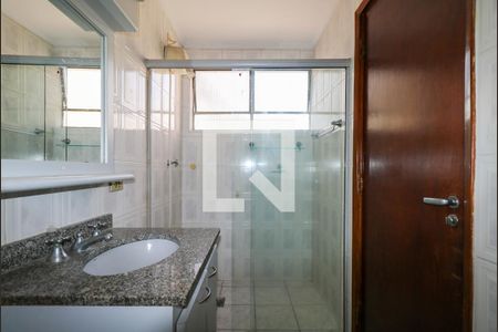 Apartamento à venda com 137m², 3 quartos e 1 vagaBanheiro da Suíte