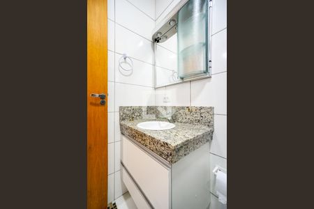 Casa para alugar com 121m², 2 quartos e 1 vagaBanheiro da suíte 01