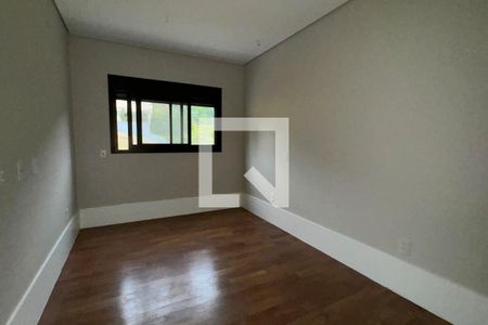 Casa de condomínio à venda com 556m², 4 quartos e 3 vagasSuíte 3