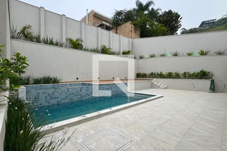 Casa de condomínio à venda com 556m², 4 quartos e 3 vagasPiscina