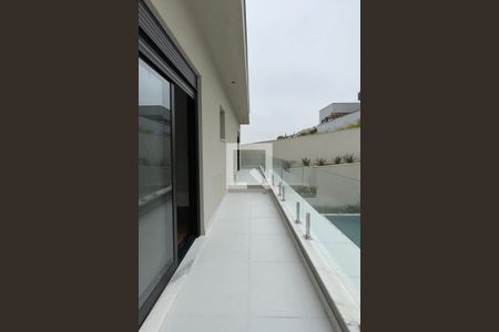 Casa de condomínio à venda com 556m², 4 quartos e 3 vagassacada da Suíte 4