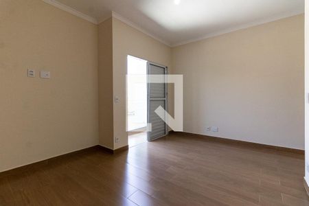 Casa à venda com 140m², 3 quartos e 2 vagas Casa à venda com 140m², 3 quartos e 2 vagasSuíte