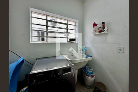 Casa à venda com 189m², 5 quartos e 2 vagas Casa à venda com 189m², 5 quartos e 2 vagasÁrea de Serviço