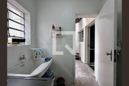 Casa à venda com 189m², 5 quartos e 2 vagas Casa à venda com 189m², 5 quartos e 2 vagasÁrea de Serviço