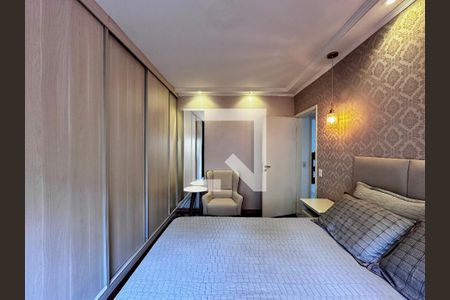 Casa à venda com 189m², 5 quartos e 2 vagas Casa à venda com 189m², 5 quartos e 2 vagasSuíte