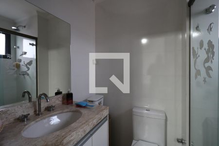 Apartamento à venda com 139m², 4 quartos e 2 vagasBanheiro da Suíte 1