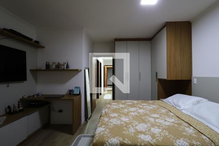 Apartamento à venda com 139m², 4 quartos e 2 vagasSuíte 2
