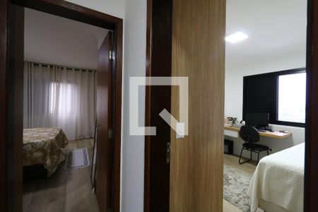Apartamento à venda com 139m², 4 quartos e 2 vagasCorredor