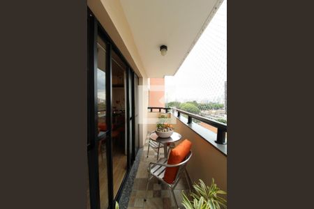 Varanda de apartamento à venda com 3 quartos, 92m² em Vila Olímpia, São Paulo