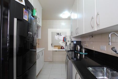 Apartamento à venda com 92m², 3 quartos e 2 vagasCozinha