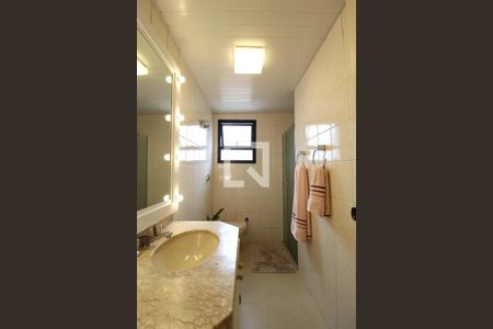 Apartamento à venda com 92m², 3 quartos e 2 vagasBanheiro da Suíte