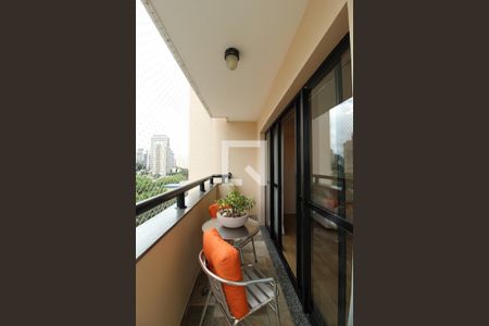 Varanda de apartamento à venda com 3 quartos, 92m² em Vila Olímpia, São Paulo