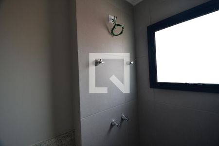 Casa de condomínio à venda com 85m², 2 quartos e 2 vagasBanheiro 1