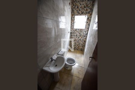 Banheiro de casa de condomínio para alugar com 2 quartos, 69m² em Piedade, Rio de Janeiro