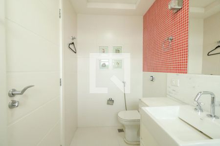 Apartamento para alugar com 249m², 4 quartos e 3 vagasBanheiro da Suíte 1