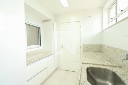 Apartamento para alugar com 249m², 4 quartos e 3 vagasÁrea de Serviço